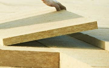 measuring Drakestone Green tapered insulation